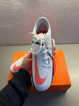 Predam nové kopačky Nike Phantom GT2 CLUB FG/MG - 5