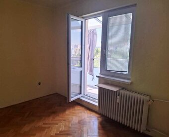 Rúbanisko I - 2 - izbový byt 46 m2,rekonštrukcia, BALKÓN - 5