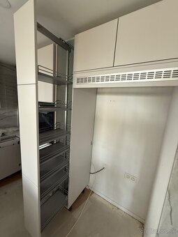 Predám kuchynskú linku - kameň - 5