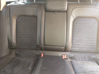 VW Passat Kombi Diesel (B8) Passat Variant Highline 2,0 TDI - 5