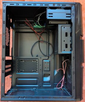 Skrinka Zalman ZM-T3 - 5