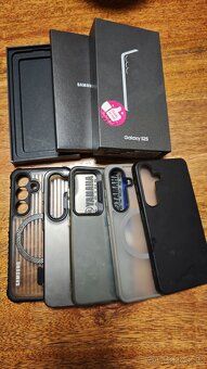 Samsung Galaxy S25  12GB/512GB - 5