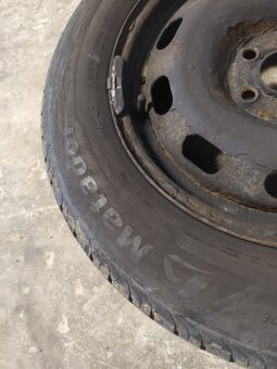 Predám 4x letné pneu s diskami 195/65 R15 - 5