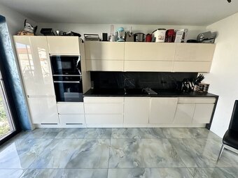 Krásny 4 izbový dom 124 m2 pozemok 627 m2, Galanta Kolónia - 5