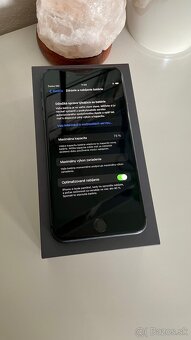 Apple Iphone 8 Plus - 5