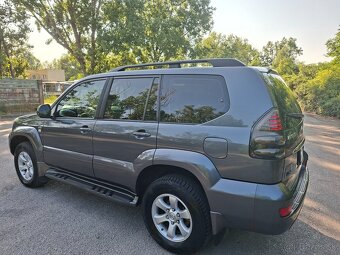 Toyota Land Cruiser - 5