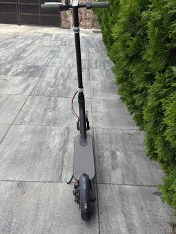 Xiaomi M365 kolobežka - 5
