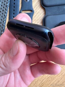Apple Watch SE - 5