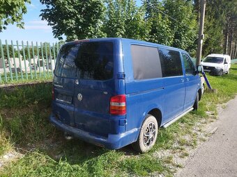 Volkswagen Transporter T5 - 5