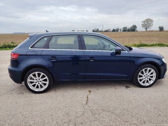 Audi A3 Sportback 2.0tdi 110kw S-tronic 7° 7/2018 - 5