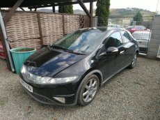 Honda Civic 8gen (FN,FK) 06-11 ufo náhradné diely - 5