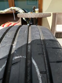 235/55 R18 100V GOOD YEAR EAGLE F1 - 5