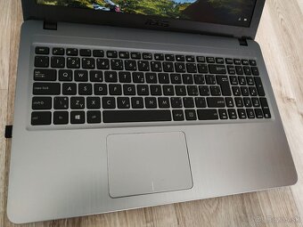 ASUS 15,6Full Hd 12Gb Ram 512Gb Sshd Nvidia Mx110 Gddr5 - 5