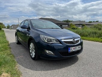 2011 Opel Astra J 1.7 CDTI - 5