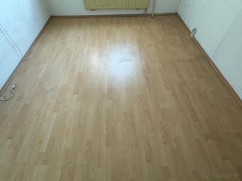 DARUJEM UMÝVADLO, VAŇU, PARKETY - 5