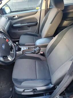 Ford Focus - 5