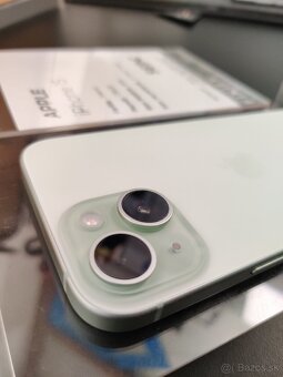Apple iPhone 15 128GB zelená 100% batéria - 5