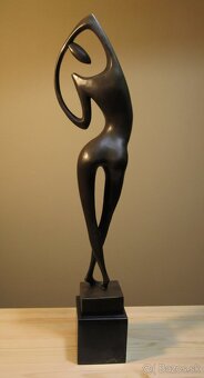 Bronzové sochy  -  ženské akty - 5