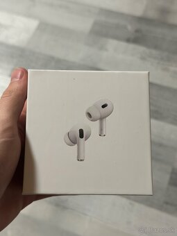 Apple AirPods Pro 2 - 5