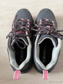 Turistické topánky Alpine Pro, v.37 - 5