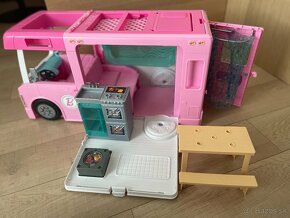 Barbie- karavan - 5