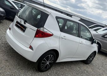 Toyota Verso 1,3 VVT-i 73kW KLIMA benzín manuál 73 kw - 5