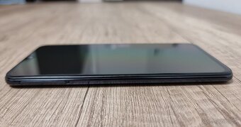 Samung Galaxy A40 - 5