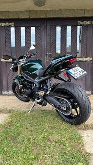 Triumph Street Triple 675 - 5
