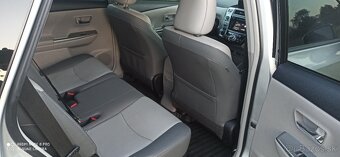 Toyota Prius V 2017 hybrid  +LPG - 5