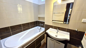 PRENÁJOM, 2 - izbový kompletne rekonštruovaný a zariadený by - 5