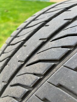 Zimne gumy 225/45/17 - 5