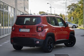 Jeep Renegade 1.0 GSE Night Eagle - 5