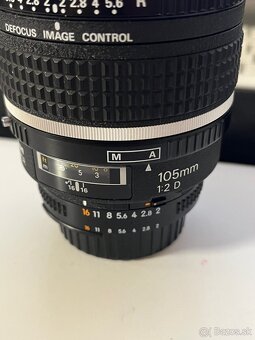Nikon AF DC Nikkor 105mm f/2 D - 5