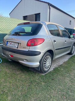 Peugeot 206 1.1 44kW - 5