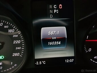 Mercedes V 250 - 5