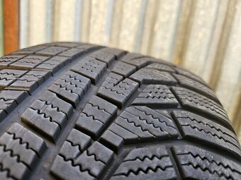 Zimné pneumatiky Hankook + Semperit - 205/55 r17 - 5