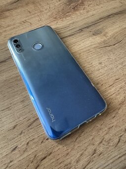 Honor 10 lite 64Gb - prasknutý displej - 5