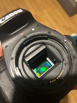 Canon EOS 4000D - 5