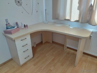 Detská posteľ so stolíkom - 5