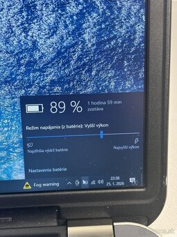 #143 - Dell Inspiron 5721/17"/i5/8GB/2GB GPU/SSD/W10 - 5