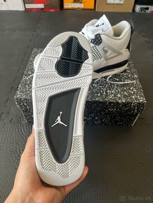 Nike Jordan 4 Military Black - 5
