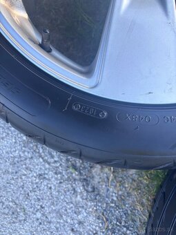 Predám Alu disky + Pneu 235/45 R17 - 5