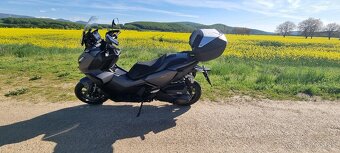 Honda ADV 350 - 5