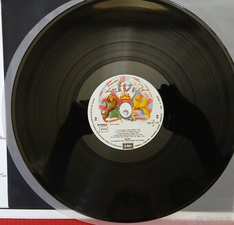 QUEEN - A Night at the Opera,,, original NSR record - 5
