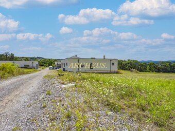 NA PREDAJ POZEMOK NA VÝSTAVBU RD, ZÁBORSKÉ 916M2 - 5