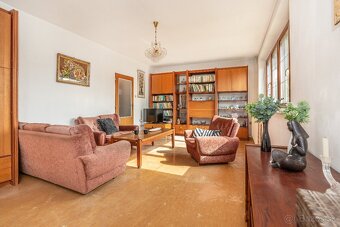 Na predaj - 6i RD Bratislava - Jarovce, 781 m² pozemok, poho - 5