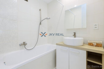 Exkluzívny Predaj: Štýlový 3-izbový Byt so Záhradkou a Balkó - 5