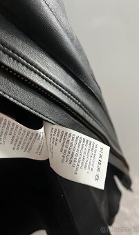 Damska kozena bunda. Pisane M , ale je to skor velkost 34/36 - 5