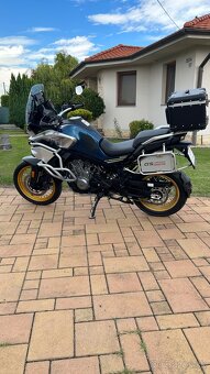 CF Moto 800MT - 5