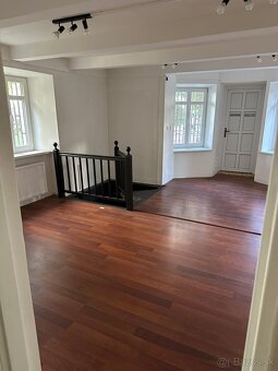 Prenájom kancelárií, cena 8,60eur/m2 - 5